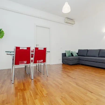 Isola - 2 Bedrooms - Free Parking Apartman